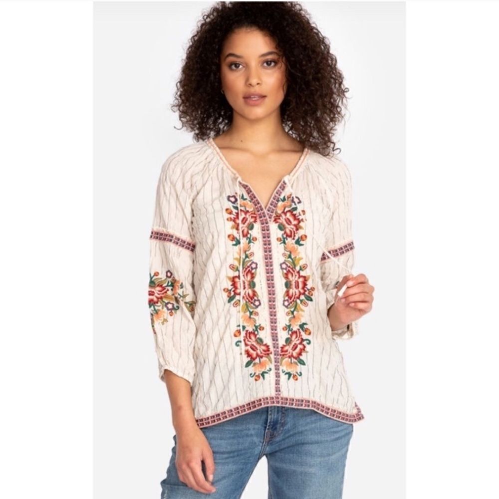Johnny Was Embroidered Cream Relaxed Top Blouse Boho short 3/4 Sleeves SZ S